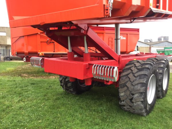 Benne semi-élévatrice SP125 à SP210