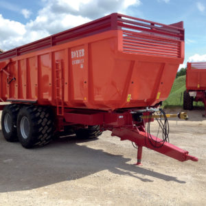 Benne monocoque SP180L