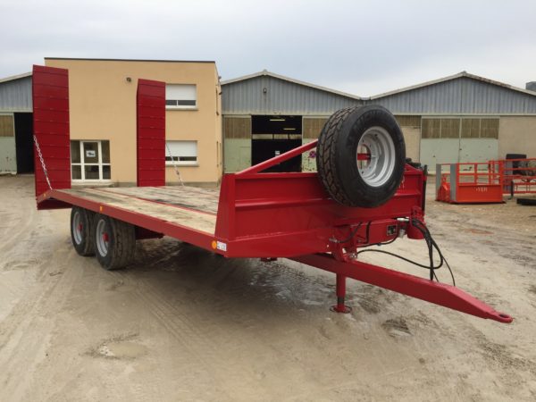 Porte-engins PE12